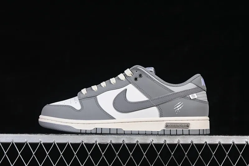 All categories Nk SB Dunk Series Nk SB Dunk Low High-end customized low-top sneakers Nike SB Dunk Low Anniversary high-end customized low-top casual sneakers GW0510-051